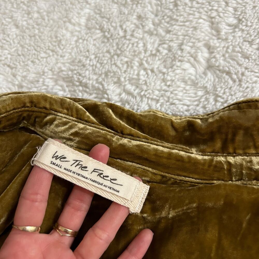 We The Free Mustard Velvet Top Oversized Button Up Shirt S Boho Indie Night Out - Picture 5 of 6